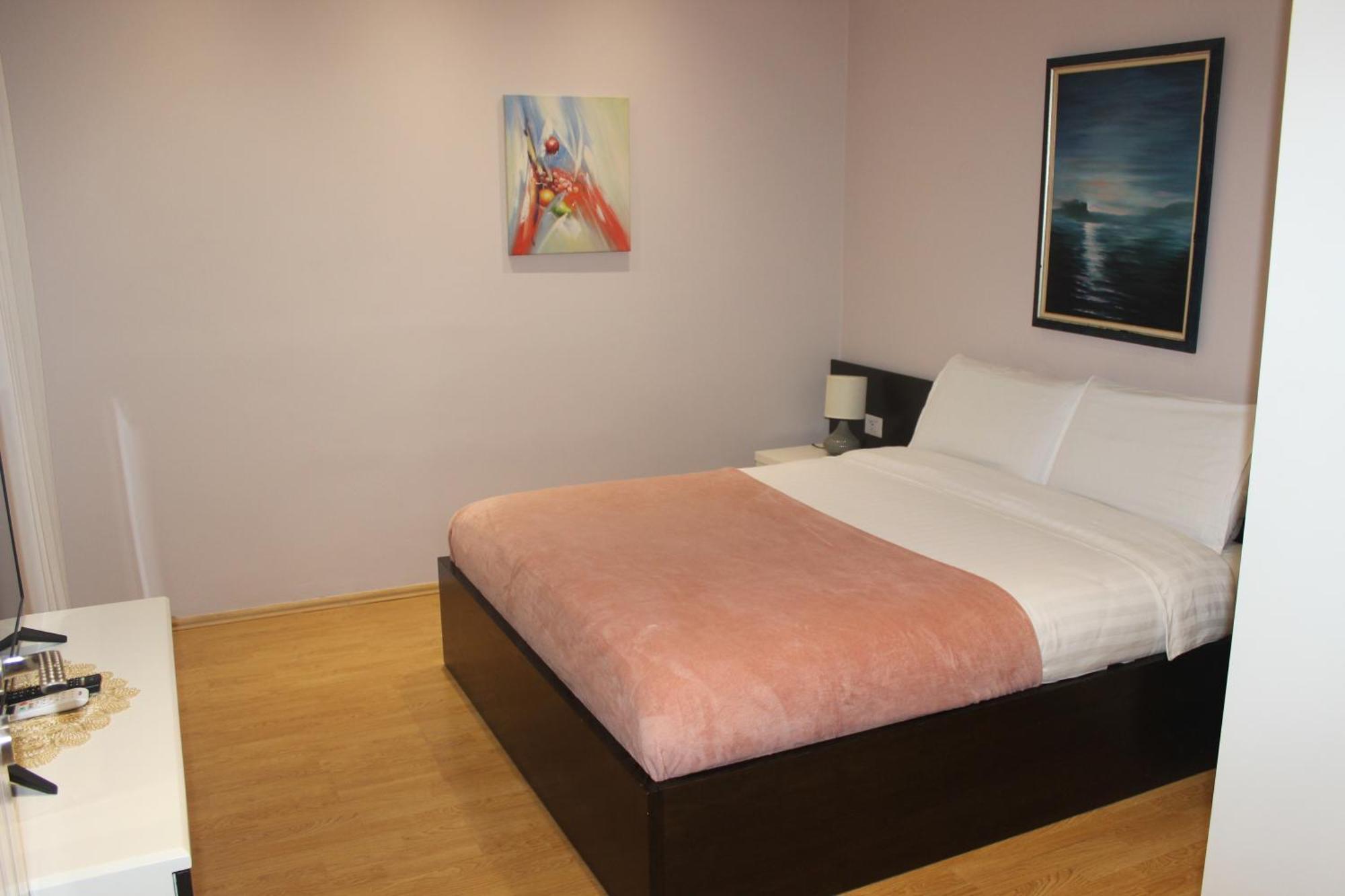Luxury Blloku Tirana Apartment Exteriör bild